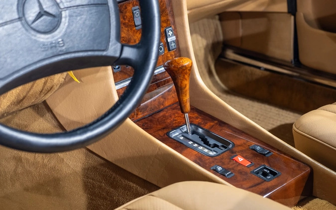 Mercedes-Benz SL cena 159900 przebieg: 201590, rok produkcji 1987 z Brzeszcze małe 742